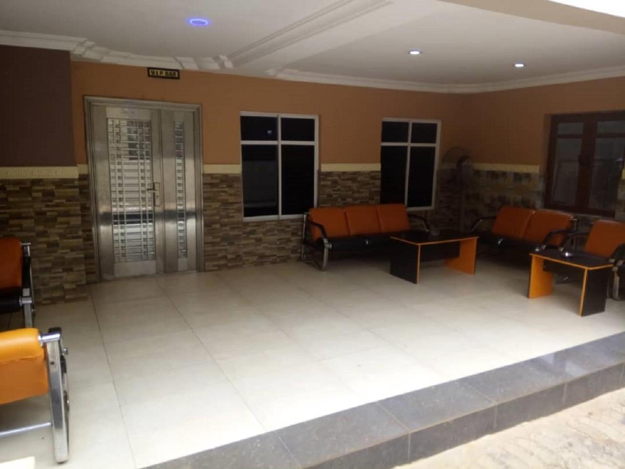 Hayatt Hotel Enugu Exterior photo